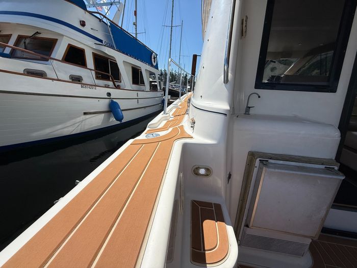 1998 Bayliner 3788 Photo 20 sur 81