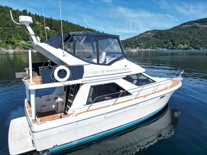 1998 Bayliner 3788 Photo 6 sur 81