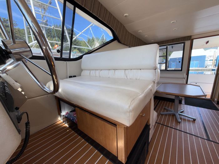 1998 Bayliner 3788 Photo 41 sur 81