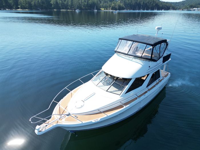 1998 Bayliner 3788 Photo 10 sur 81