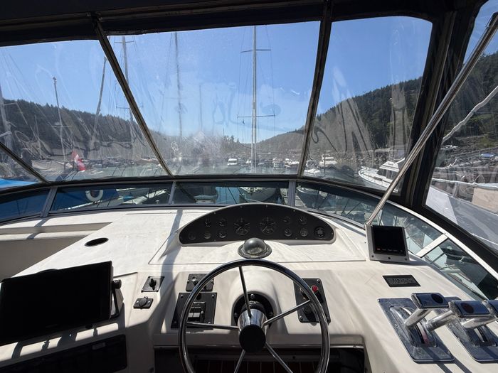1998 Bayliner 3788 Photo 28 sur 81