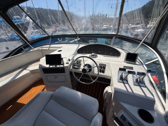 1998 Bayliner 3788 Photo 30 sur 81