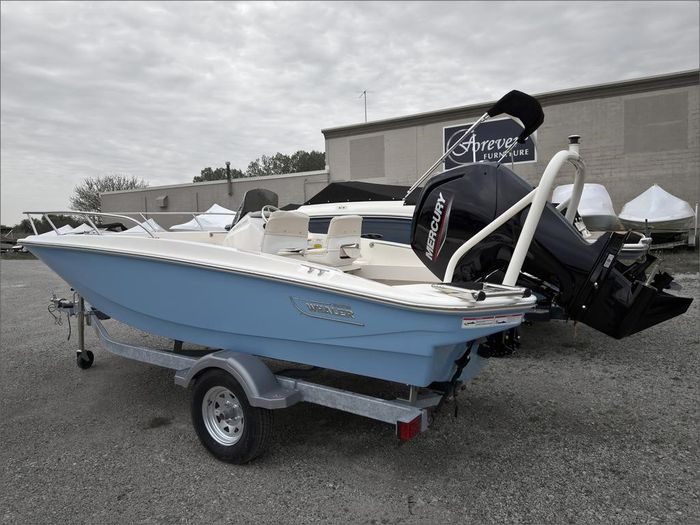 2026 Boston Whaler 160 Super Sport Photo 10 of 23
