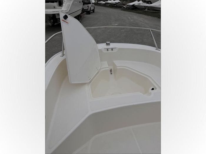2026 Boston Whaler 160 Super Sport Photo 23 of 23