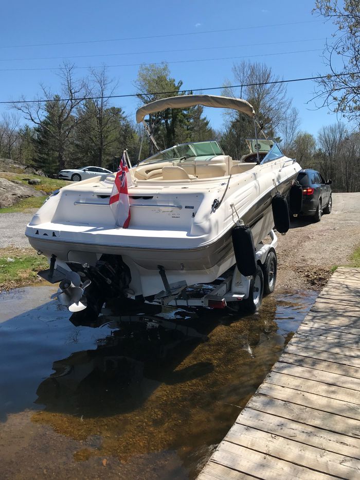 2000 Sea Ray 260 Muskoka Limited Edition Photo 4 sur 9