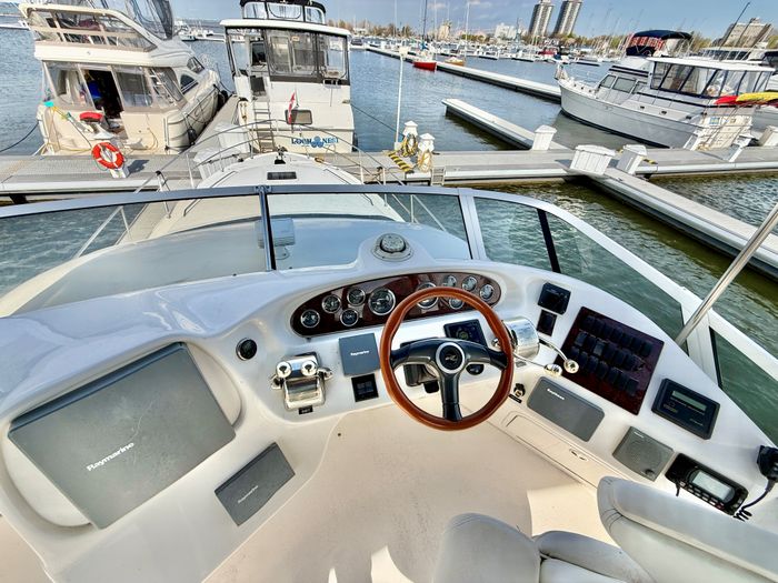 2002 Sea Ray 400 Sedan Bridge Photo 16 of 62