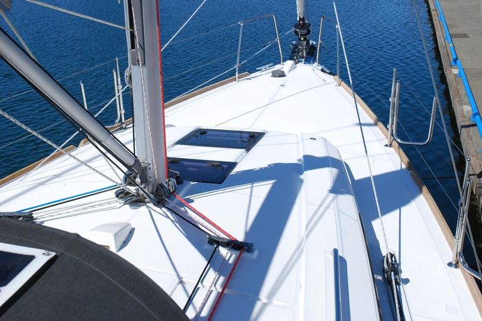 2015 Beneteau Oceanis 38 Photo 52 of 59