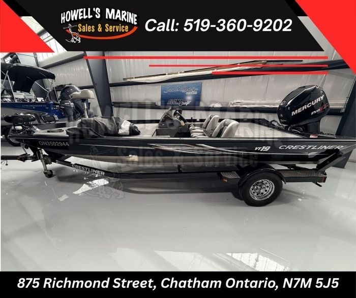 2012 Crestliner VT19 Aluminum Bass Boat Photo 3 of 7