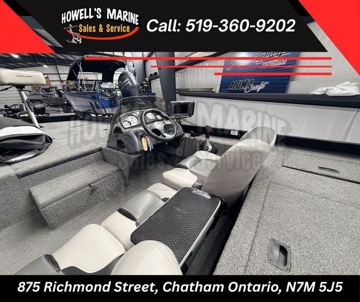 2012 Crestliner VT19 Aluminum Bass Boat Photo 5 of 7