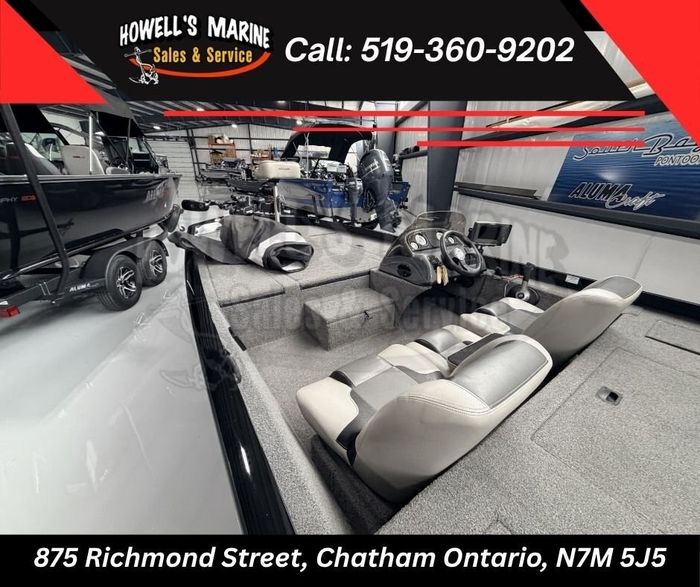 2012 Crestliner VT19 Aluminum Bass Boat Photo 6 of 7