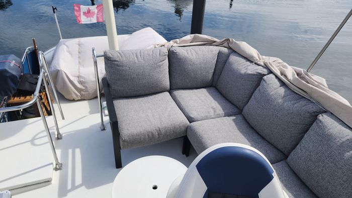 1981 Tollycraft 43 Tri Cabin Photo 11 of 59