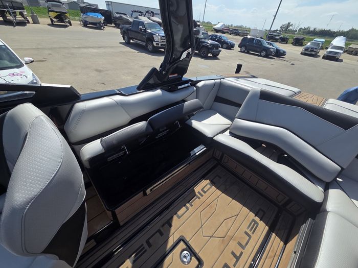 2022 Centurion Fi23 Photo 11 of 27