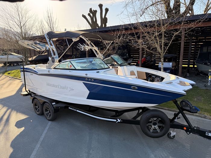 2021 MasterCraft X-STAR 23 Photo 3 sur 60