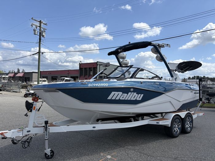 2024 Malibu WAKSETTER 22LSV ***FINANCING AVAILABLE*** Photo 3 of 19