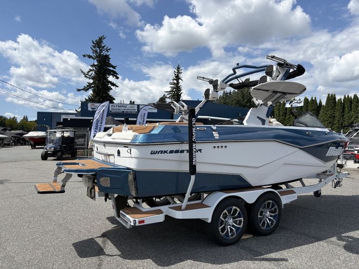 2024 Malibu WAKSETTER 22LSV ***FINANCING AVAILABLE*** Photo 6 of 19