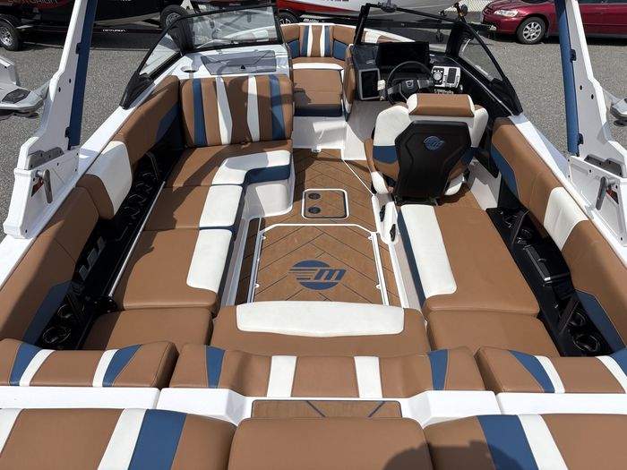 2024 Malibu WAKSETTER 22LSV ***FINANCING AVAILABLE*** Photo 16 of 19