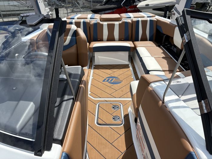 2024 Malibu WAKSETTER 22LSV ***FINANCING AVAILABLE*** Photo 17 of 19