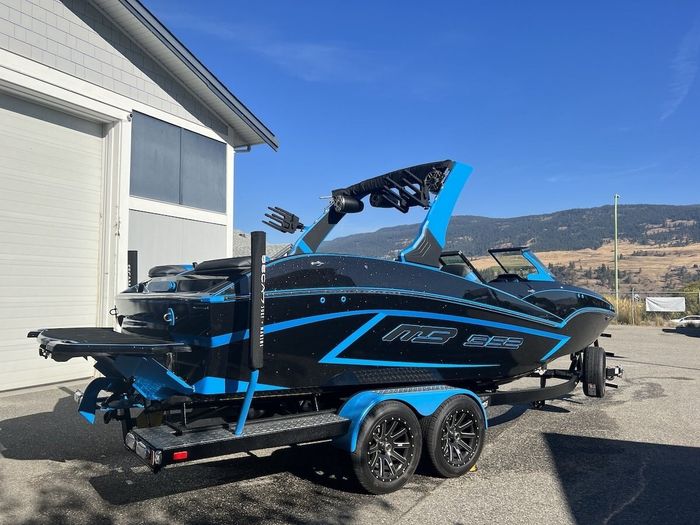 2023 MB Sports ALPHA B52 23 Photo 3 sur 30