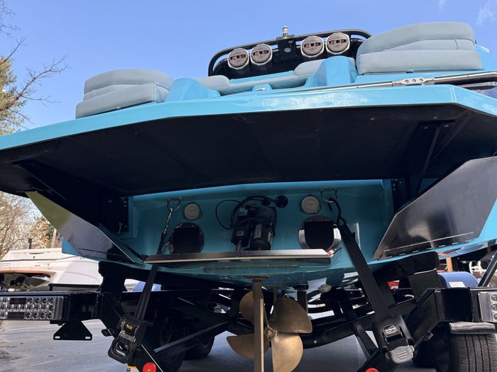 2023 MasterCraft XT22 Photo 14 of 66
