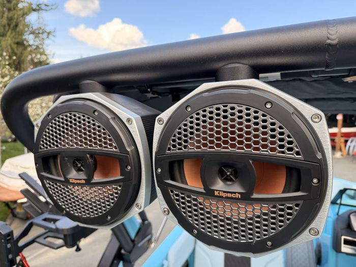 2023 MasterCraft XT22 Photo 55 of 66