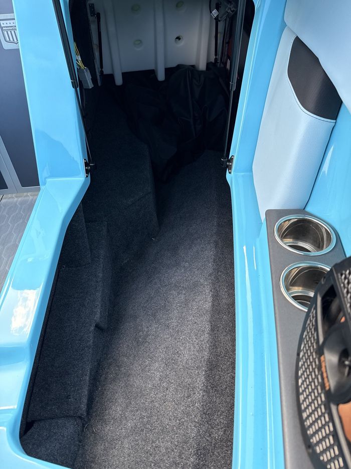 2023 MasterCraft XT22 Photo 46 of 66