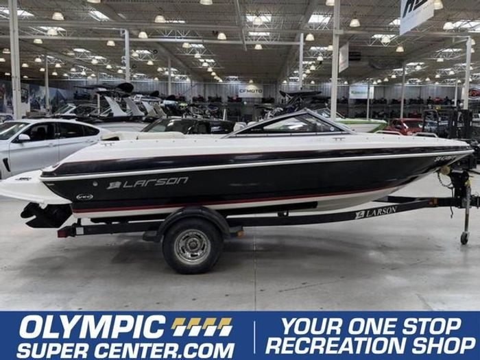 2014 Larson LX 195 $115/week   Premium Adventure   Family Fun Photo 2 sur 21
