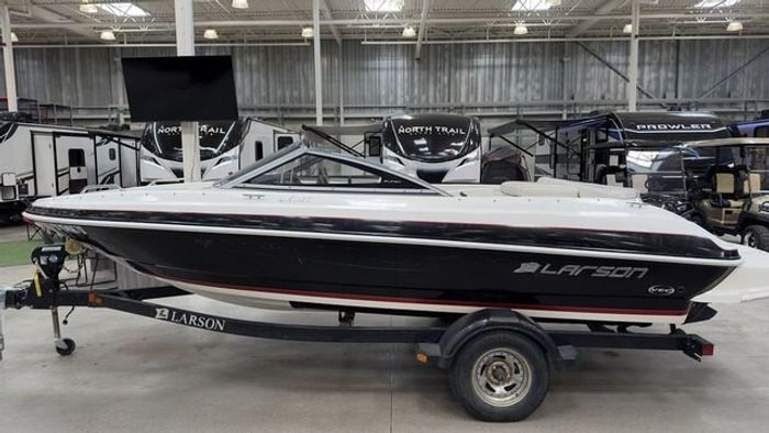 2014 Larson LX 195 $115/week   Premium Adventure   Family Fun Photo 7 sur 21