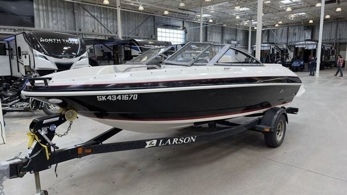 2014 Larson LX 195 $115/week   Premium Adventure   Family Fun Photo 8 sur 21