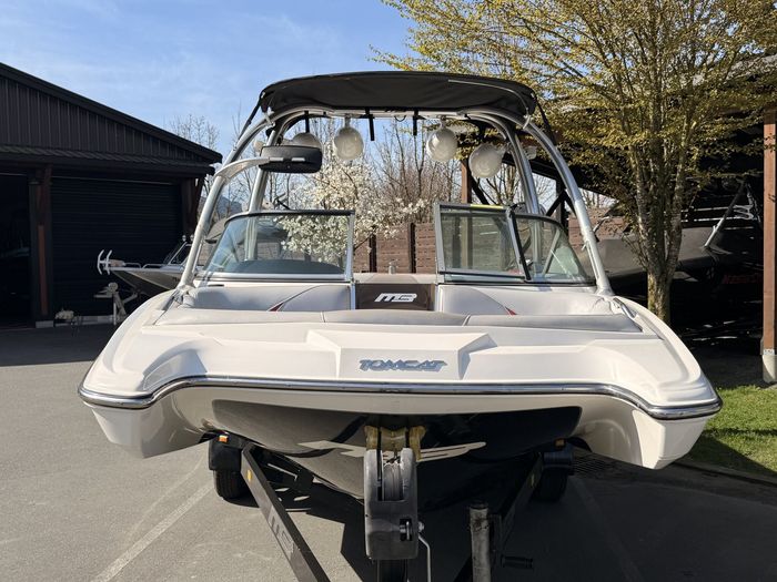 2012 MB Sports TOMCAT F21 Photo 5 sur 24