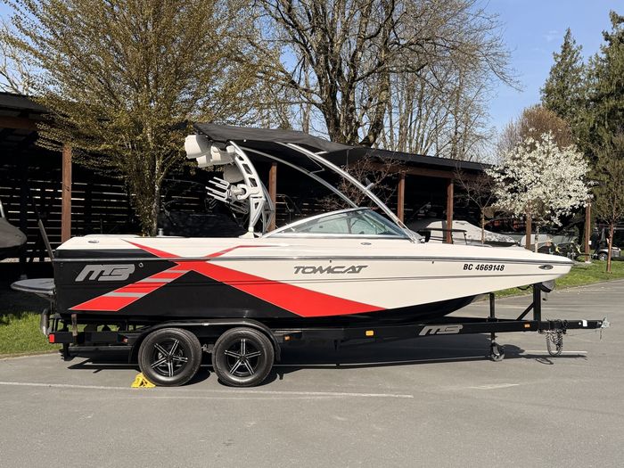2012 MB Sports TOMCAT F21 Photo 2 sur 24