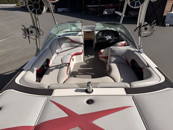2012 MB Sports TOMCAT F21 Photo 11 sur 24