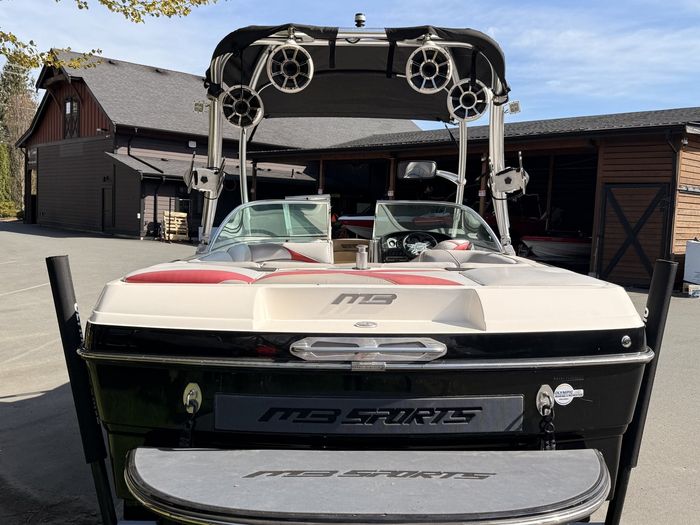 2012 MB Sports TOMCAT F21 Photo 8 sur 24