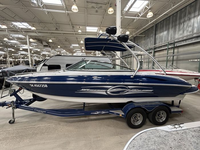 2011 Crownline 235 SS $140/week!   Make Big Waves This Summer! Photo 2 of 19