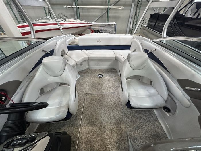 2011 Crownline 235 SS $140/week!   Make Big Waves This Summer! Photo 12 of 19