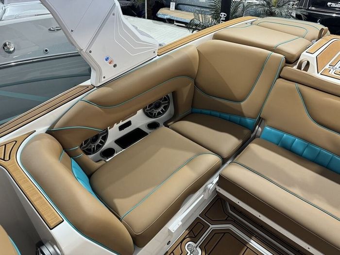 2023 MB Sports Tomcat F22 Alpha Photo 45 sur 59