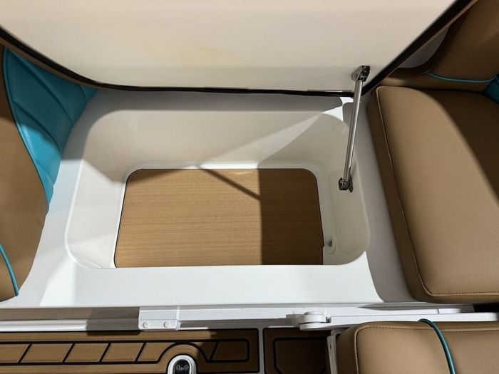 2023 MB Sports Tomcat F22 Alpha Photo 47 sur 59