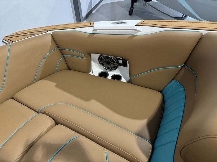 2023 MB Sports Tomcat F22 Alpha Photo 27 sur 59