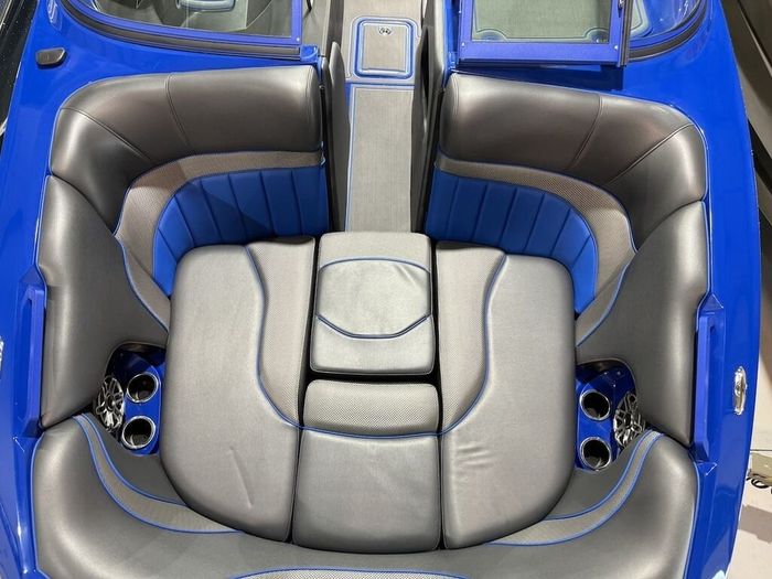 2023 MB Sports B52 23 Alpha Photo 29 sur 53