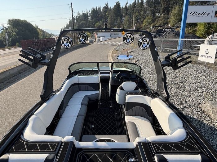 2023 MB Sports ALPHA B52 25 Photo 12 sur 34