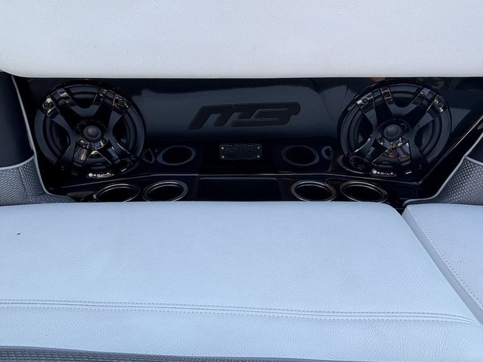 2023 MB Sports ALPHA B52 25 Photo 16 sur 34