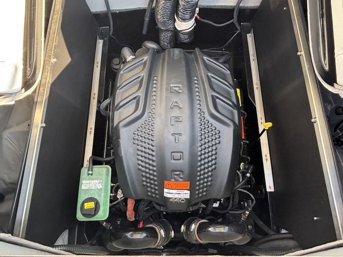 2023 MB Sports ALPHA B52 25 Photo 34 sur 34