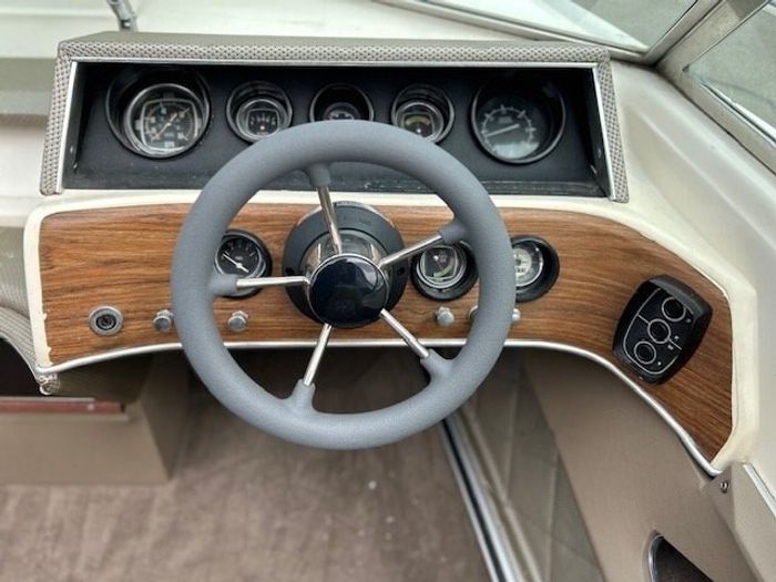 1973 Sea Ray 190 SRV Photo 6 of 23