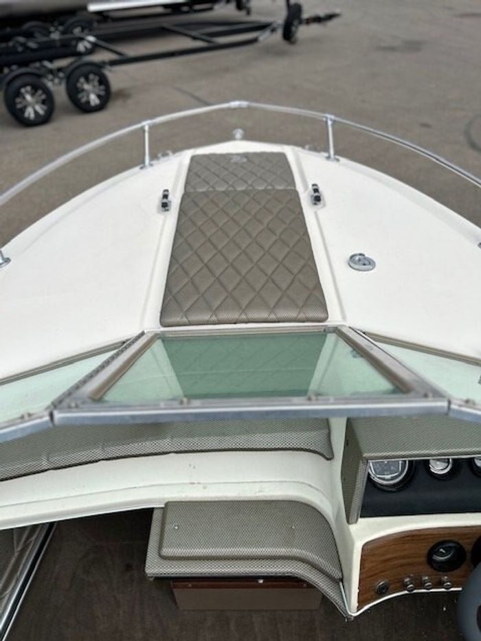 1973 Sea Ray 190 SRV Photo 4 of 23