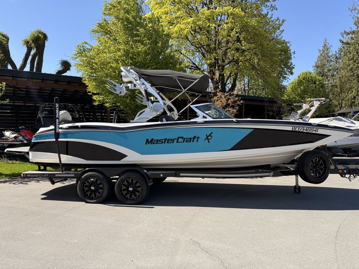 2016 MasterCraft X46 Photo 3 sur 61