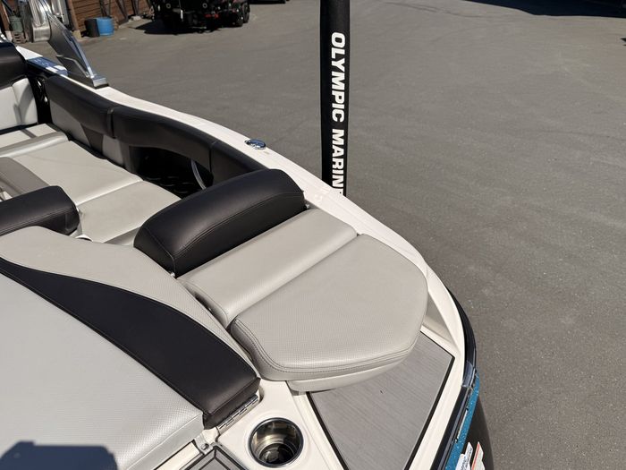 2016 MasterCraft X46 Photo 15 sur 61