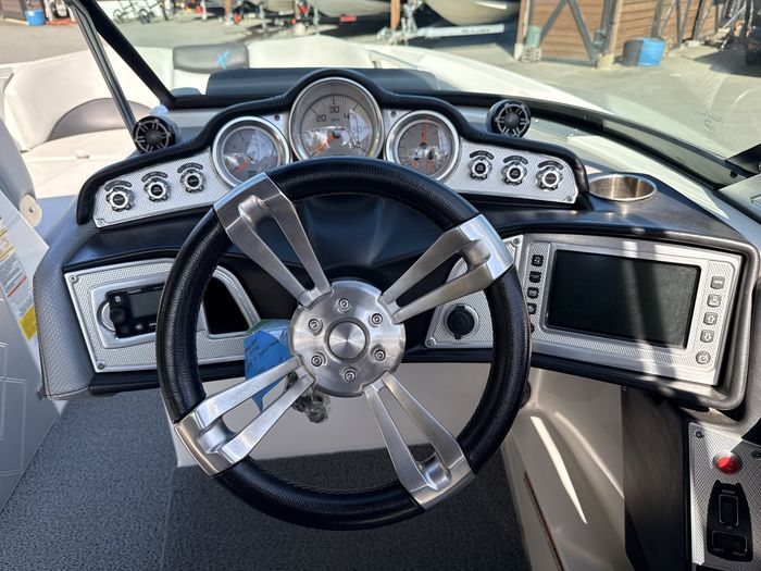 2016 MasterCraft X46 Photo 28 sur 61