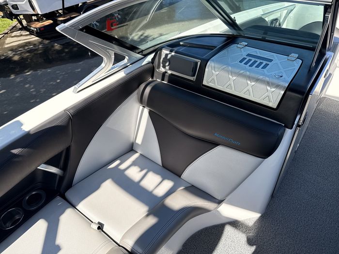 2016 MasterCraft X46 Photo 22 sur 61