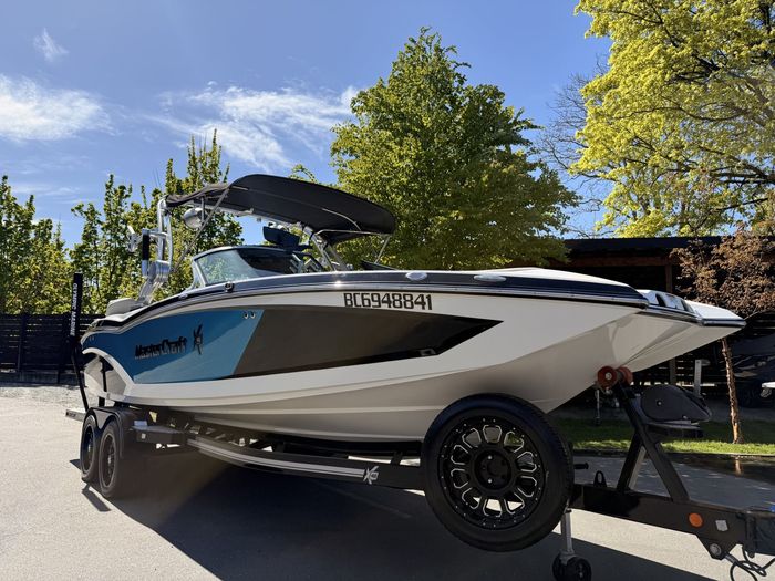 2016 MasterCraft X46 Photo 11 sur 61