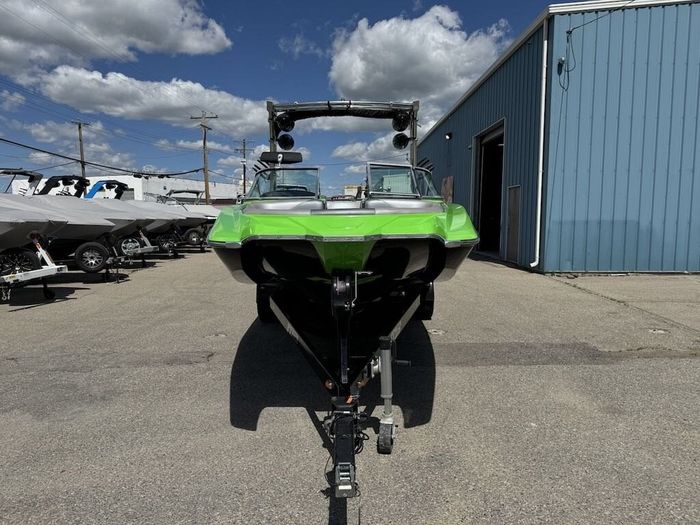 2013 MB Boats MB Sports Tomcat F24 Photo 13 sur 60