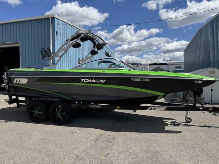 2013 MB Boats MB Sports Tomcat F24 Photo 15 sur 60